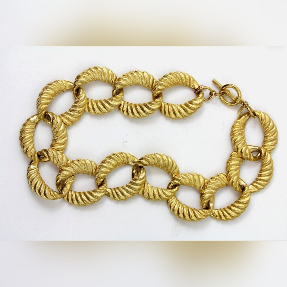 Stunning Vintage Anne Klein Heavy Gold Chain Link Necklace 18.25" Ribbed Signed